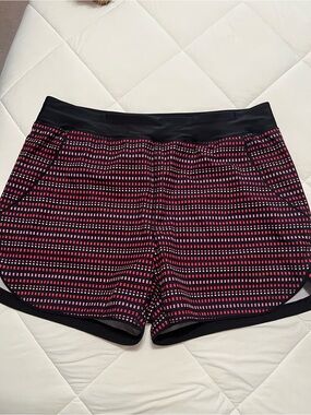 Women’s Black & Pink Patterned Swim Shorts